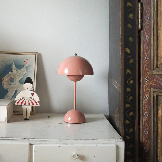 LED Table Lamp - Compact Design - USB Rechargeable - Luvonic