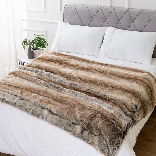 Faux Fur Throw Blanket - Soft Mink - Decorative Design
