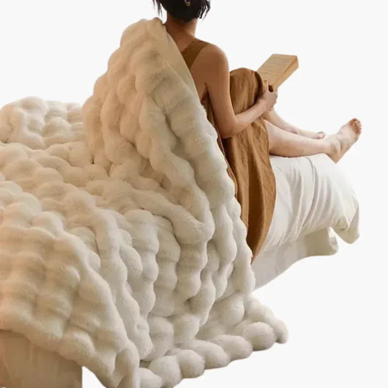 Faux Fur Throw Blanket - Textured Fabric - Elegant Design
