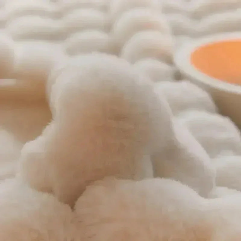 Faux Fur Throw Blanket - Textured Fabric - Elegant Design