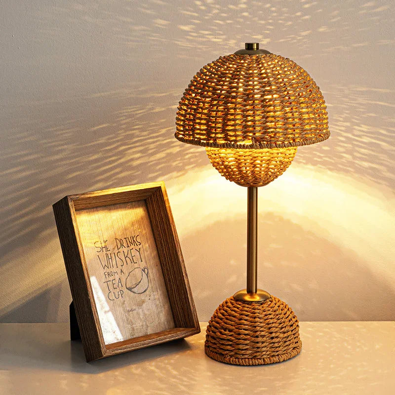 Bamboo Light Fixture - LED Light - USB Powered - Luvonic