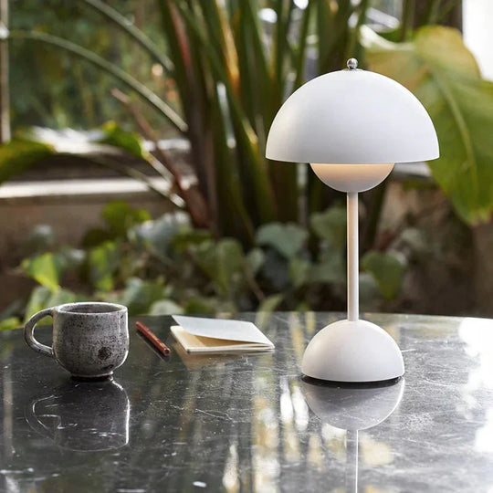 Touch Lamp - Dimmable LED - Modern Design - Luvonic
