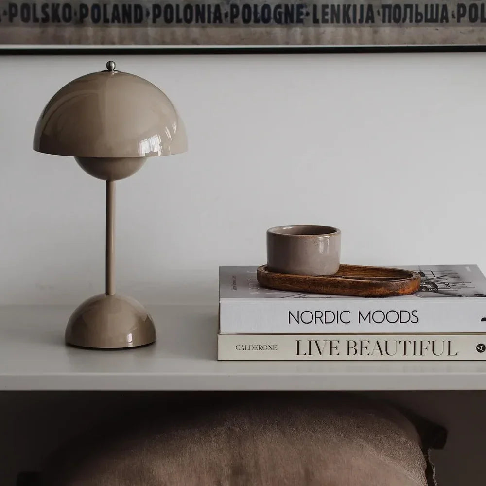 Touch Lamp - Dimmable LED - Modern Design - Luvonic
