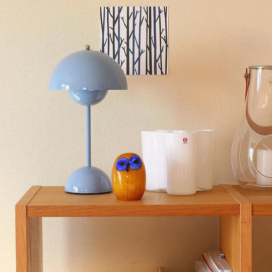 LED Table Lamp - Compact Design - USB Rechargeable - Luvonic