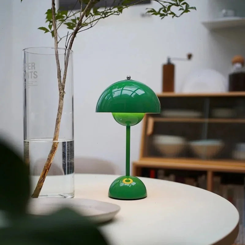 LED Table Lamp - Compact Design - USB Rechargeable - Luvonic