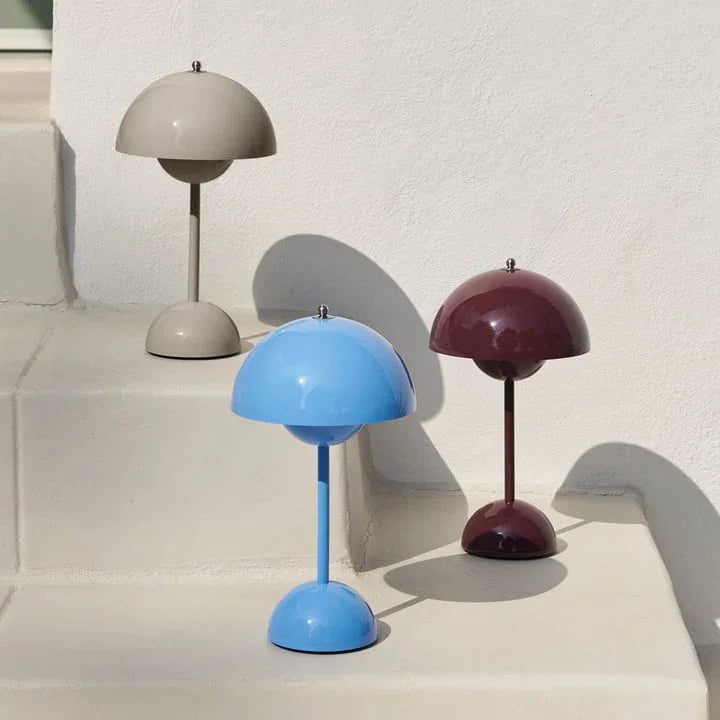 LED Table Lamp - Compact Design - USB Rechargeable - Luvonic