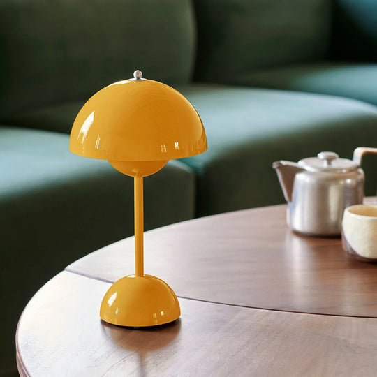 LED Table Lamp - Compact Design - USB Rechargeable - Luvonic