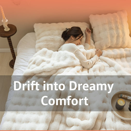 Faux Fur Throw Blanket - Textured Fabric - Elegant Design