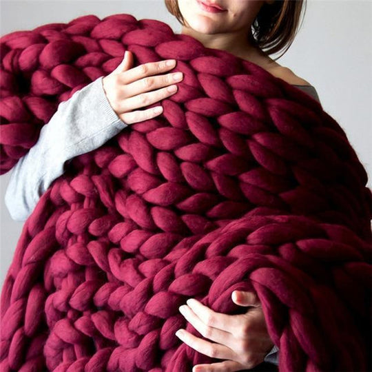 Chunky Knit Blanket - Soft Material - Decorative Design