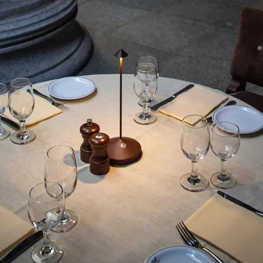 Dimmable LED Table Lamp - Cordless Design - Waterproof - Luvonic