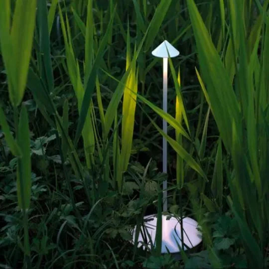 Dimmable LED Table Lamp - Cordless Design - Waterproof - Luvonic