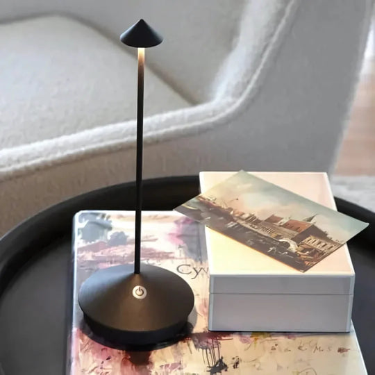Dimmable LED Table Lamp - Cordless Design - Waterproof - Luvonic