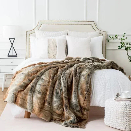 Faux Fur Throw Blanket - Soft Mink - Decorative Design