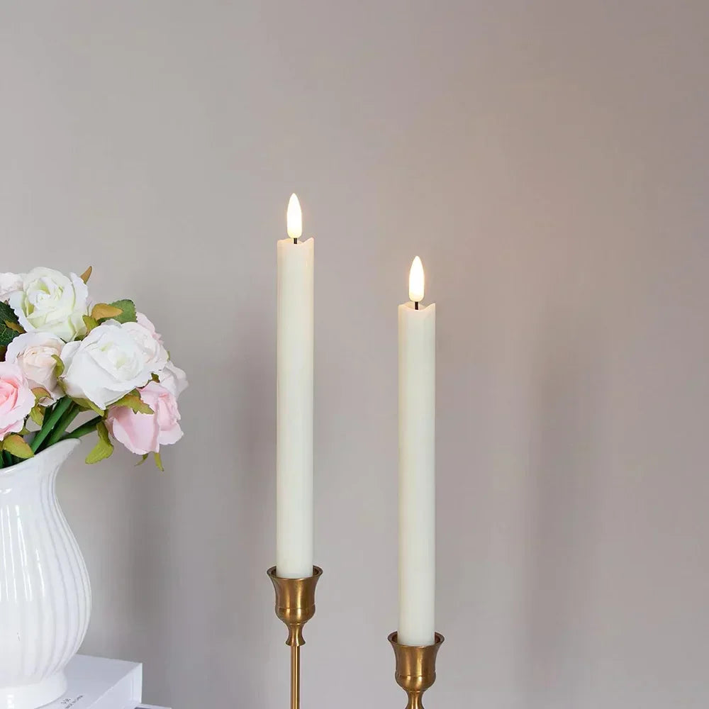 Flameless LED Candles - Realistic Flame - Battery Operated
