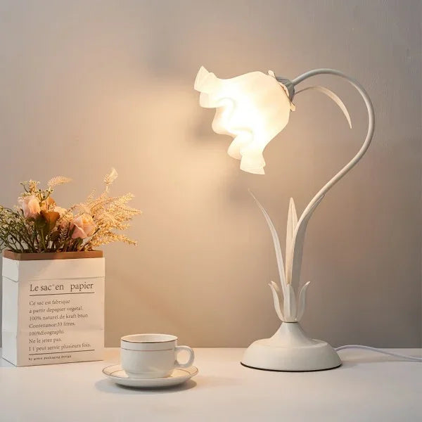Lamp - Vintage Floral Design - Adjustable Arm