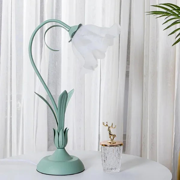 Lamp - Vintage Floral Design - Adjustable Arm