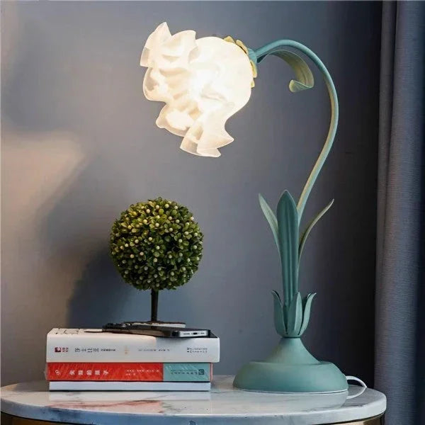Lamp - Vintage Floral Design - Adjustable Arm