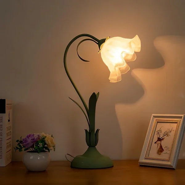 Lamp - Vintage Floral Design - Adjustable Arm