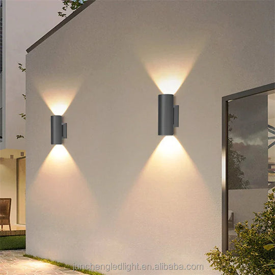 Outdoor Wall Light - LED Lighting - Aluminium Design