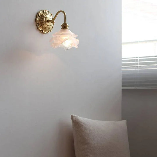 Wall Sconce Lamp - Curved Gooseneck - Brass Finish - Luvonic
