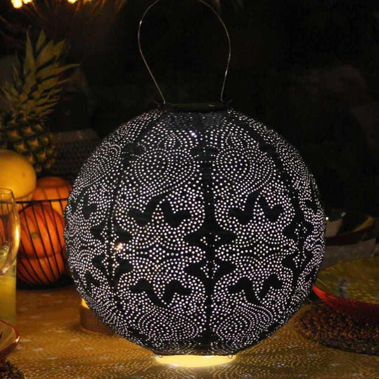 Solar Lantern - Globe Design - Outdoor Lighting - Luvonic